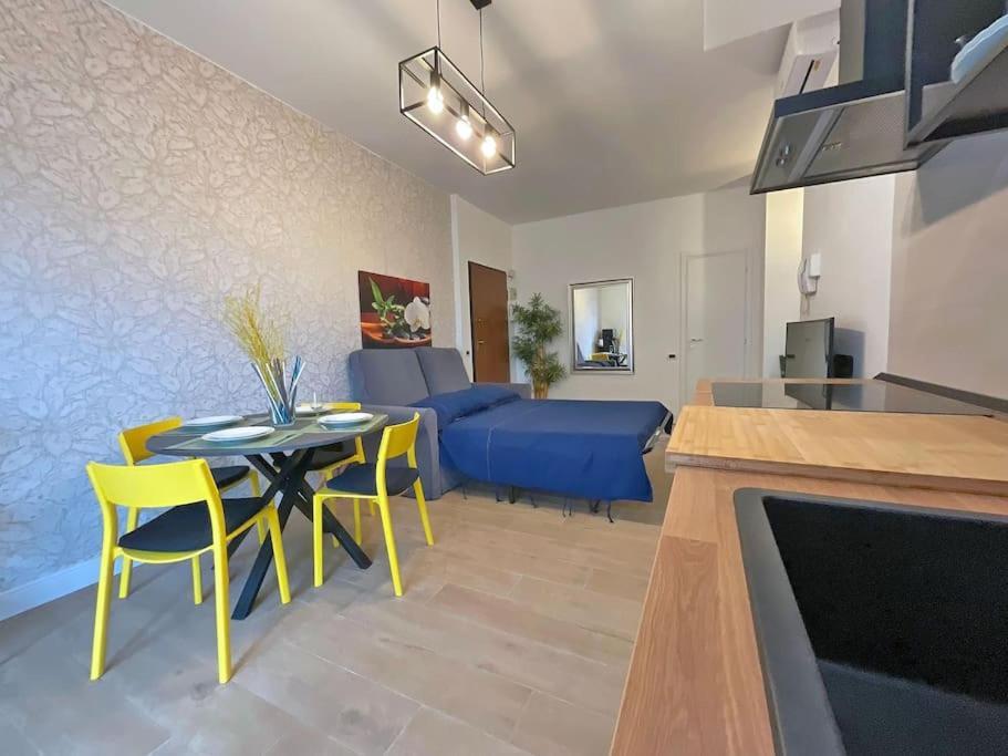 Bright & Modern 2 Min Metro 20Min Niguarda H Apartment Милано Екстериор снимка